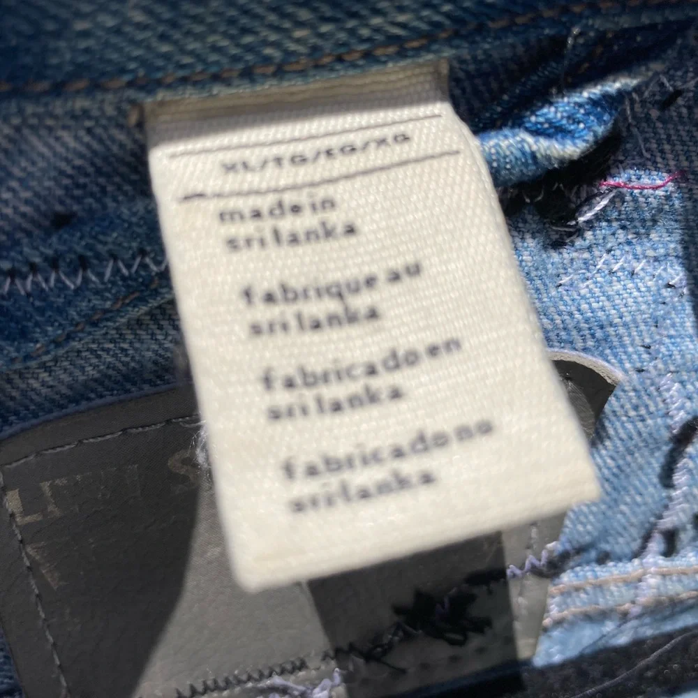 Custom Appliquéd Levi’s Jacket - Picture 9 of 12